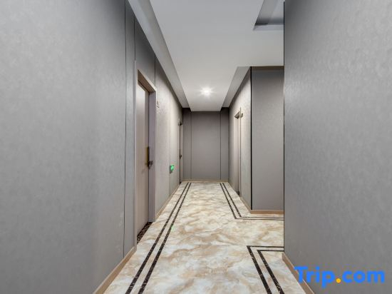 Longgang Boke Business Hotel