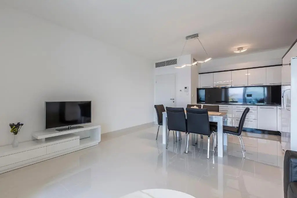 Villa Sky