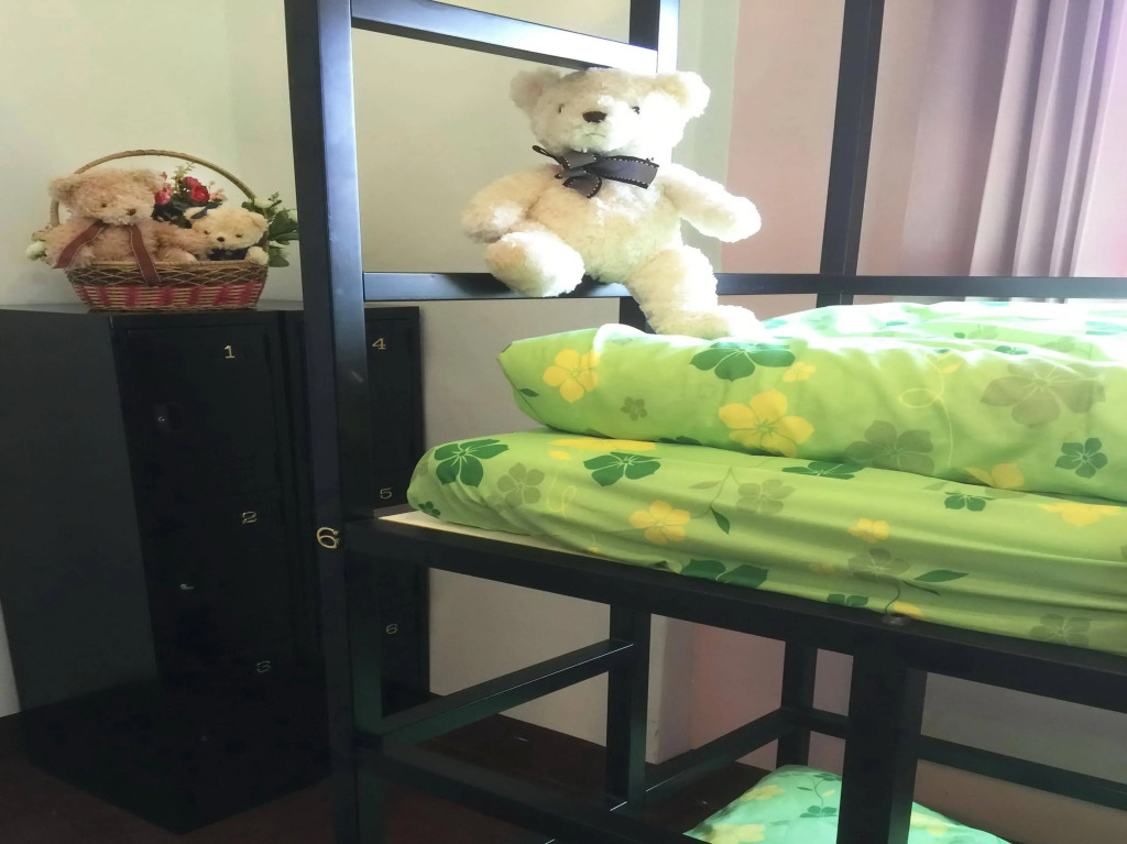 Big Bear Hostel