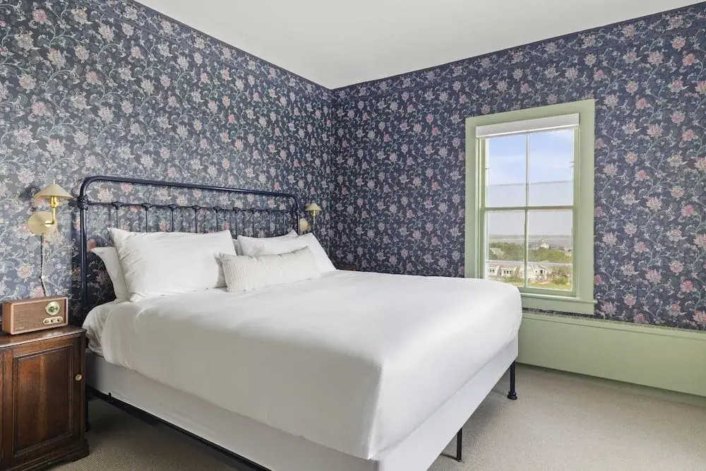 Atlantic Inn