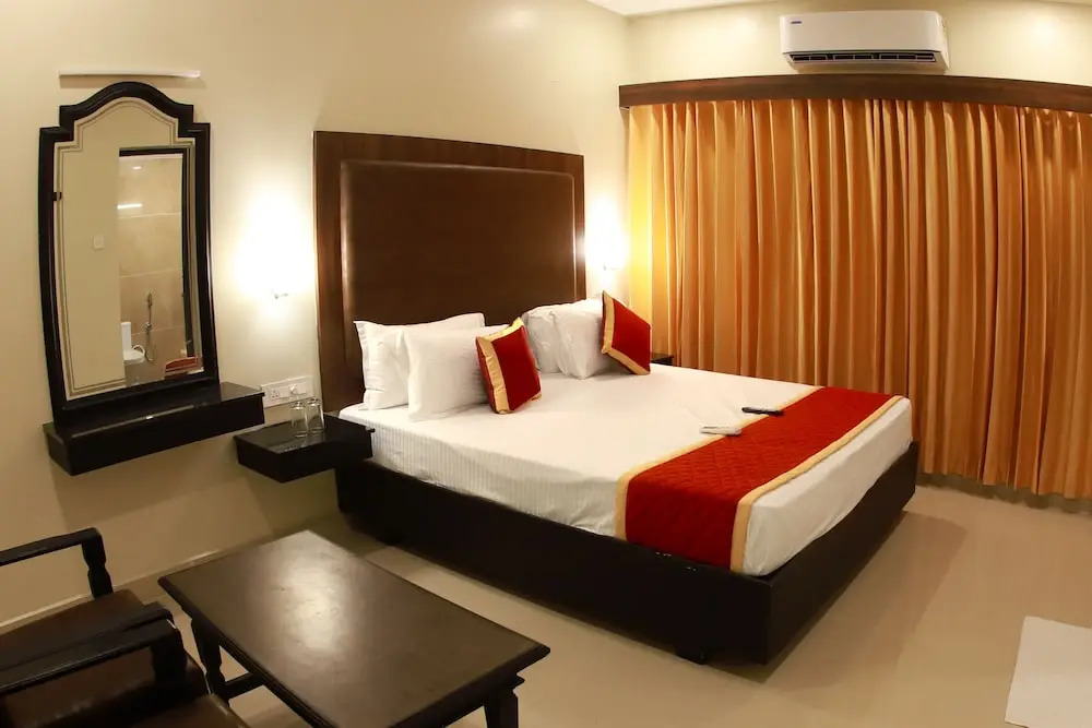 Hotel Sri Devi
