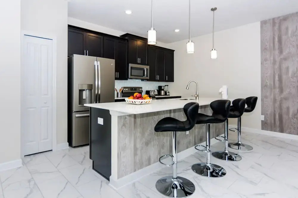 Storey Lake 4925