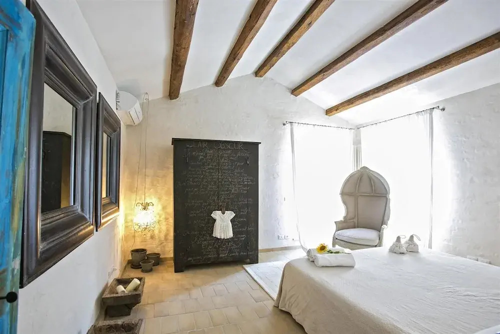Casa Angela 6, Emma Villas
