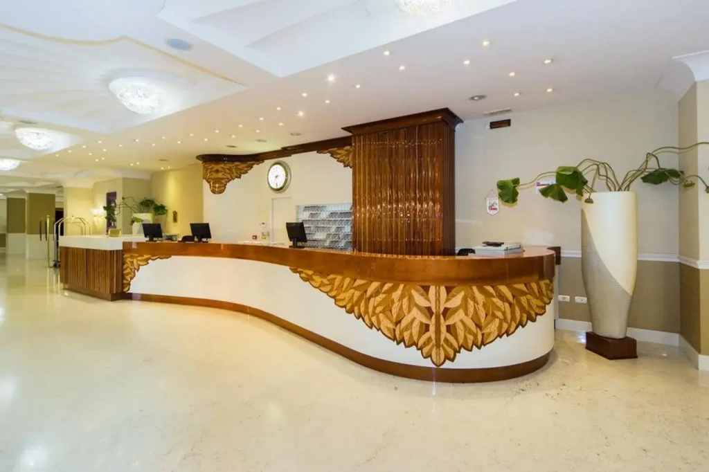 Hotel & Meeting Centergross