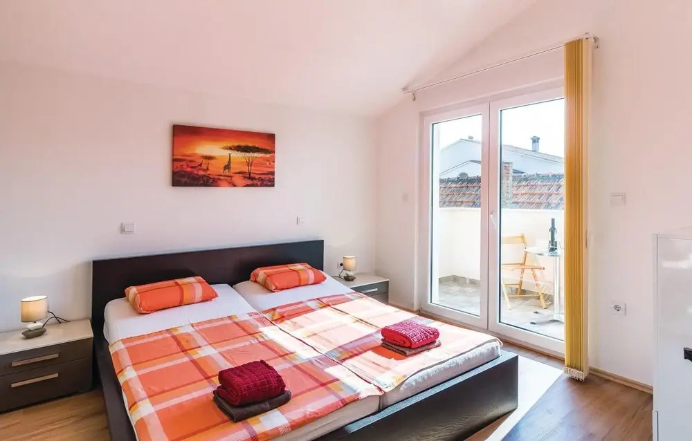 Amazing Home in Fazana With Wifi and 2 Bedrooms