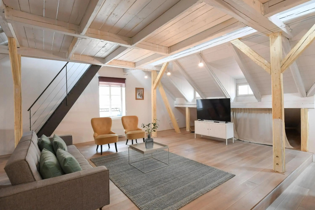 18Th Century Loft At Charles Bridge