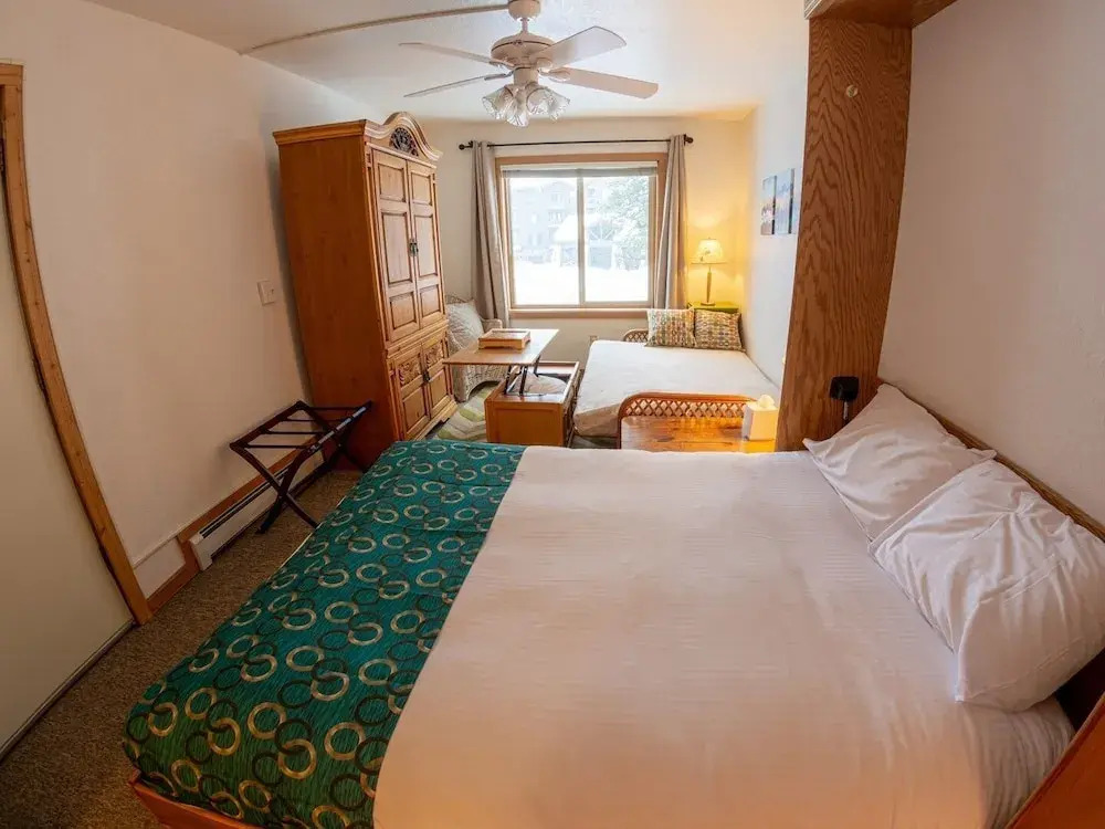 Sun Meadows 1 - 303a Hotel Style Studio Bedroom Condo