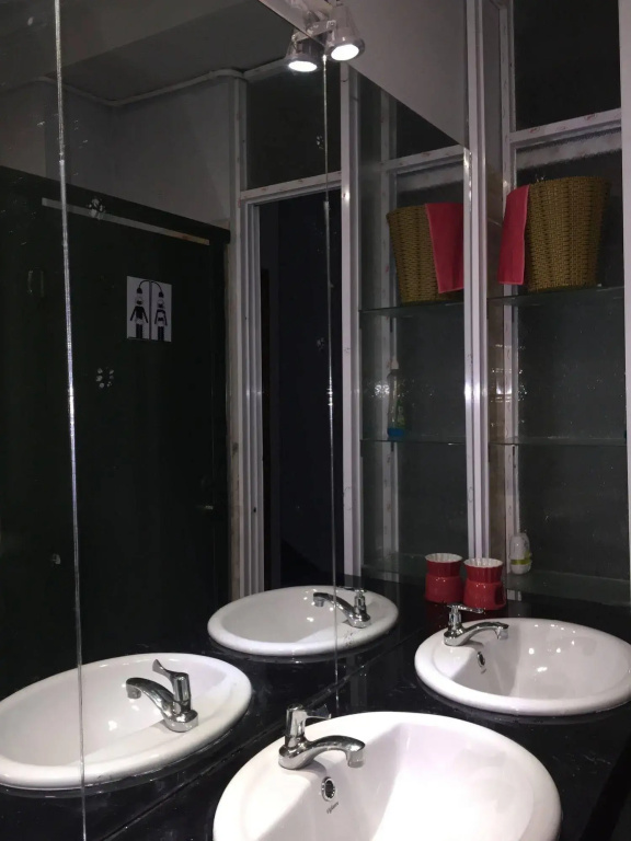 Da Lach Foodie Hostel