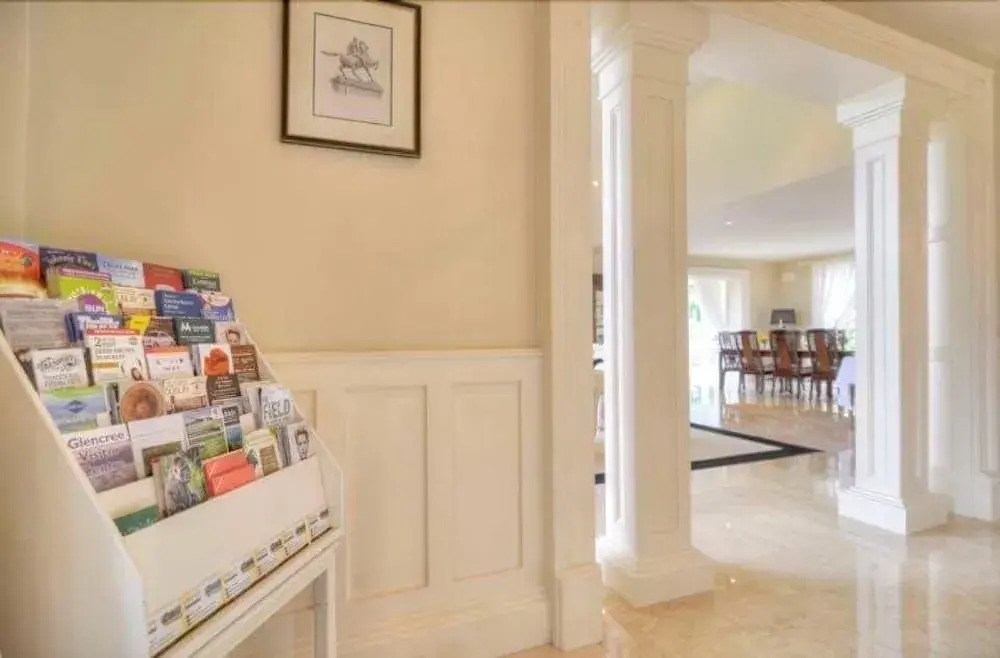 Lakeview Lodge Exclusive Home on the Blessington Lake