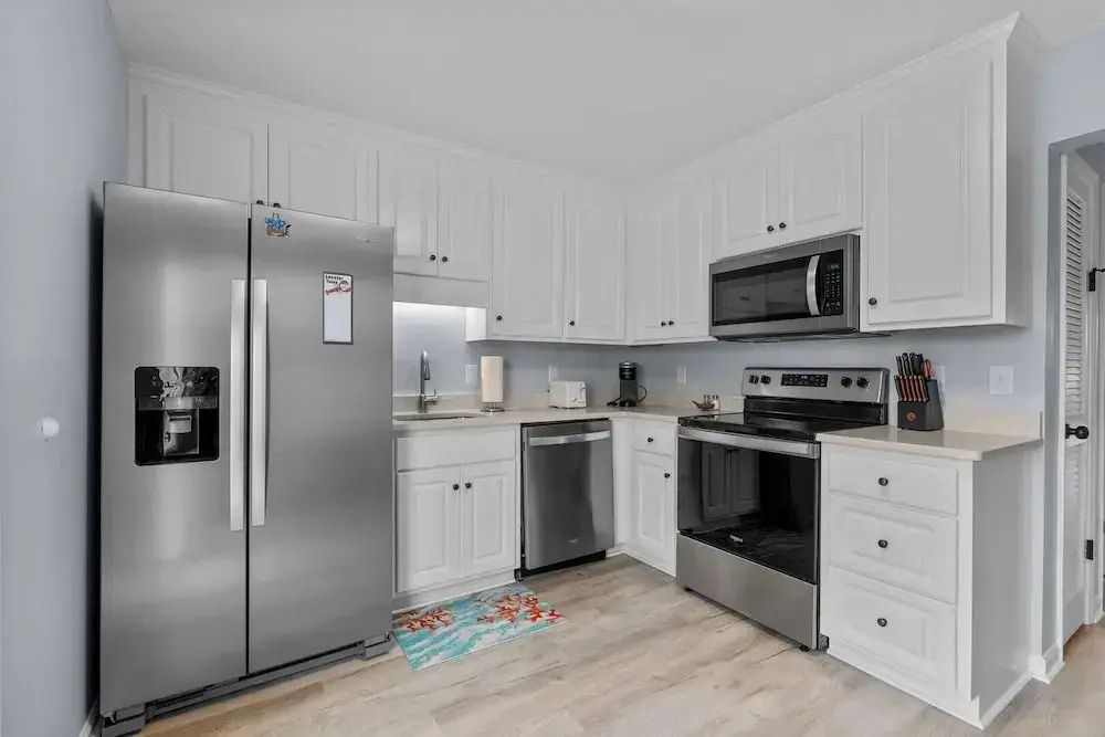 Anchors Away Unit 1 2 Bedroom Duplex by RedAwning