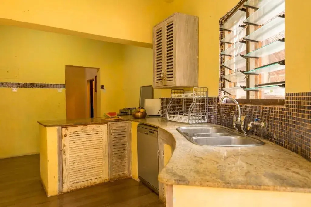 Upani in Diani complimentary cook for villas only, room service for deluxe suites