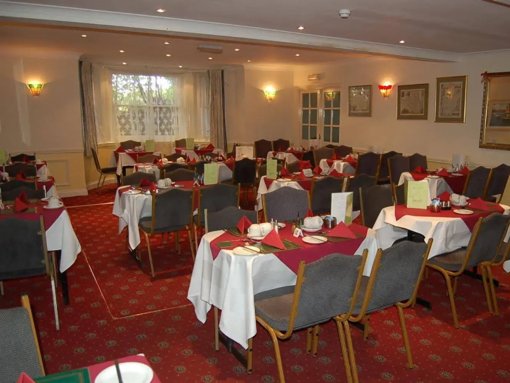 The Carlton Hotel