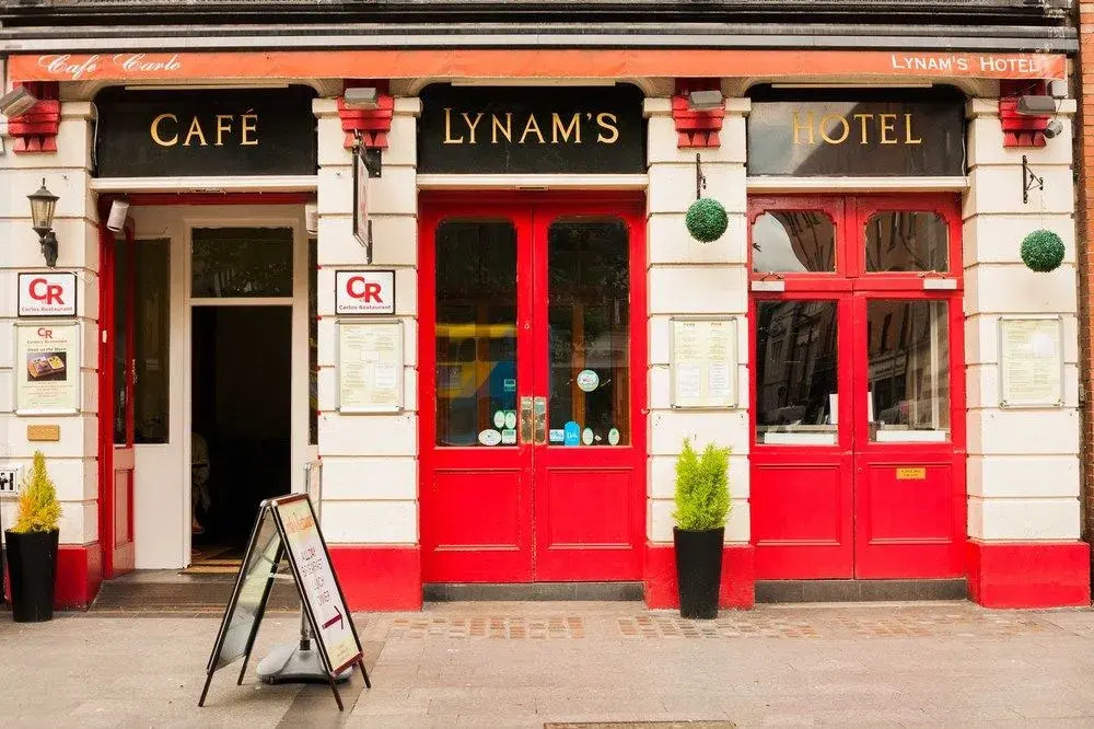 Lynams Hotel