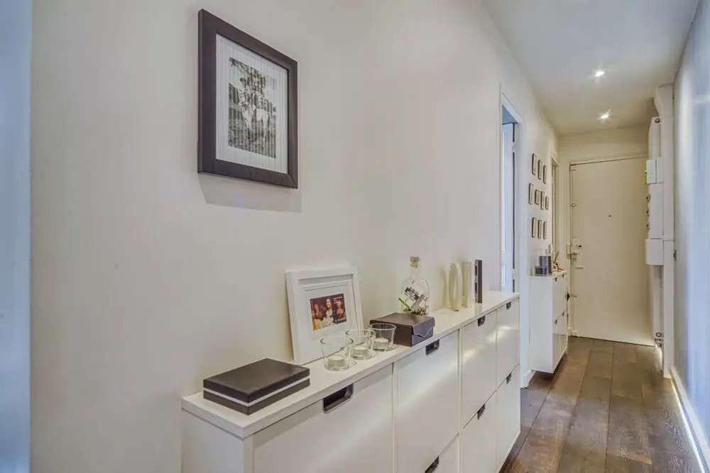 Luxe Apartment Near Père Lachaise Cemetery
