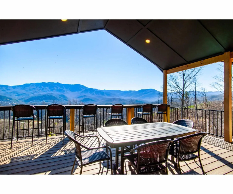 Sky Ridge Mountain View Wheelchair Accessible and Swim Spa