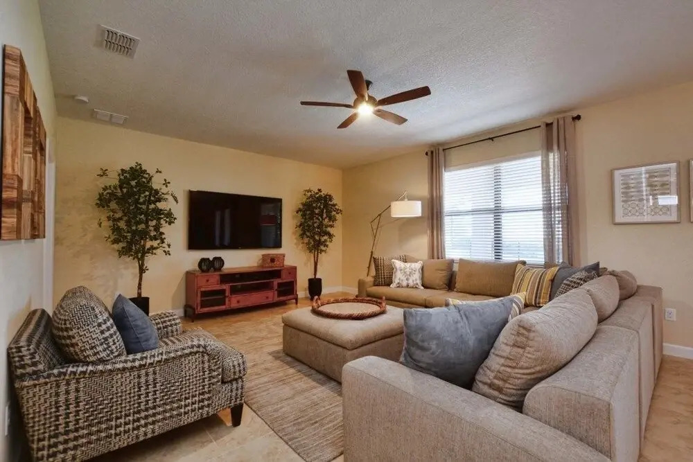 Rolling Fairway Home #1423 5 Bedrooms 4.5 Bathrooms Home