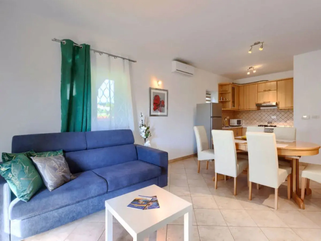 Apartment Mir Dorio