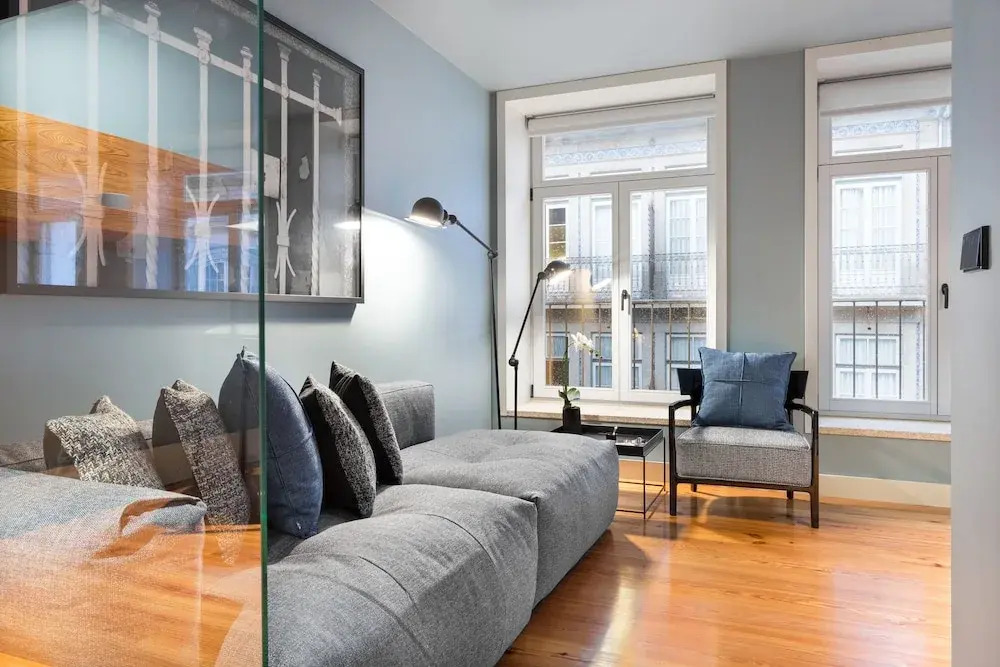 ALTIDO Smart Self Check-In 2-BR Apartment in Porto