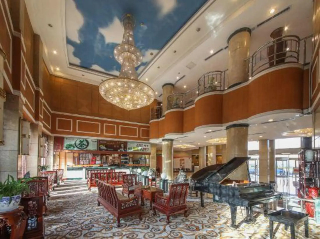 Qilin Hotel