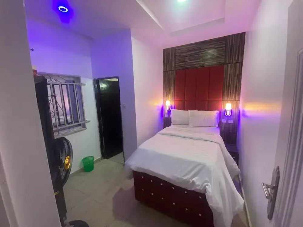 De Emeritus Courtyard Hotel