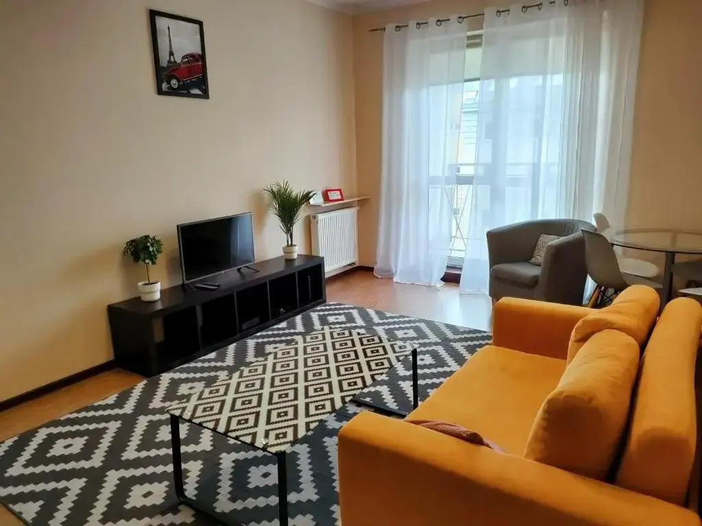 Fresh Green Kabaty apartment 4
