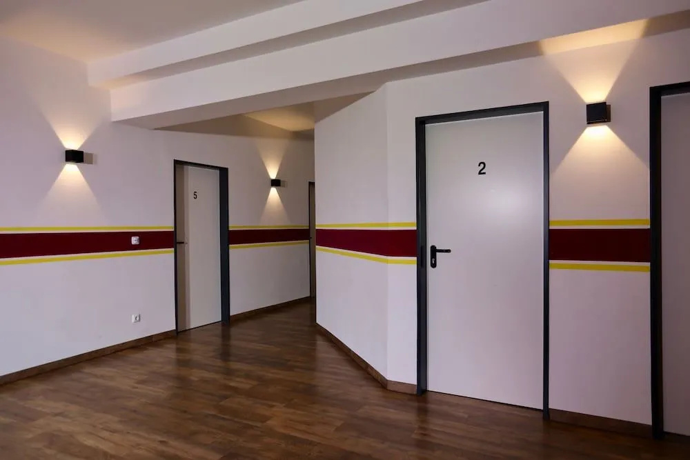 Elsässer Hostel