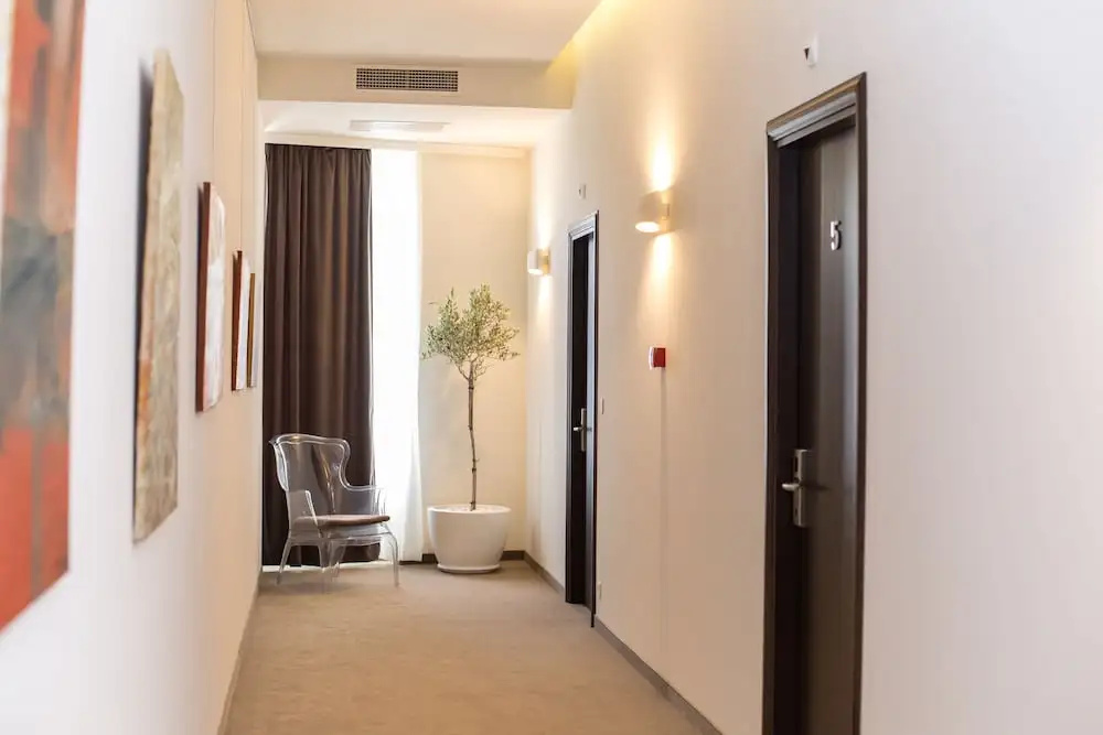 Hotel Grand Hedonist