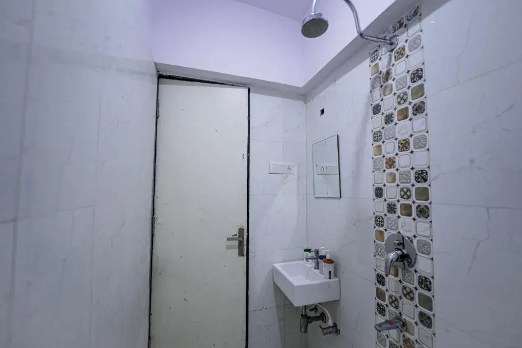 16th Floor 2BHK Fully Furnished Service Apartment