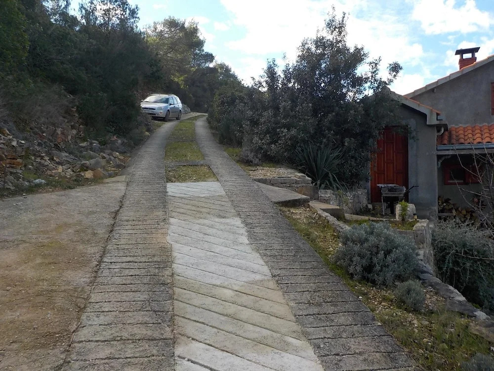 House With 2 Bedrooms in Vela Luka, With Wonderful sea View, Enclosed