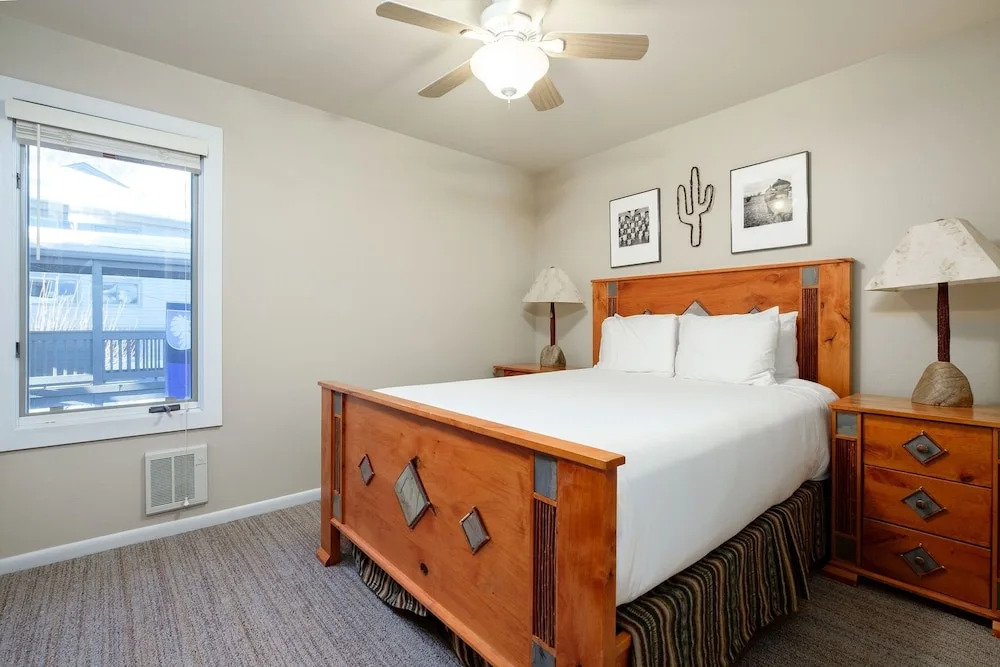 Snow Flower 125 2 Bedroom Condo by RedAwning