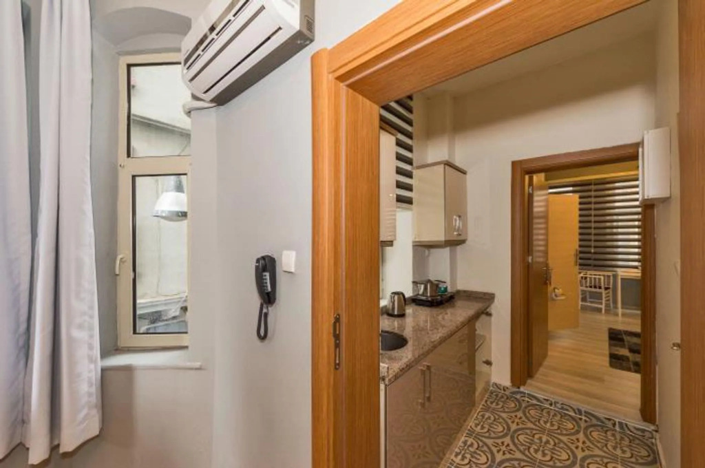 Otto Plus Suites