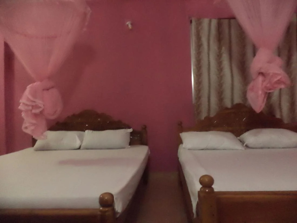 Pleasure Island Holiday Home