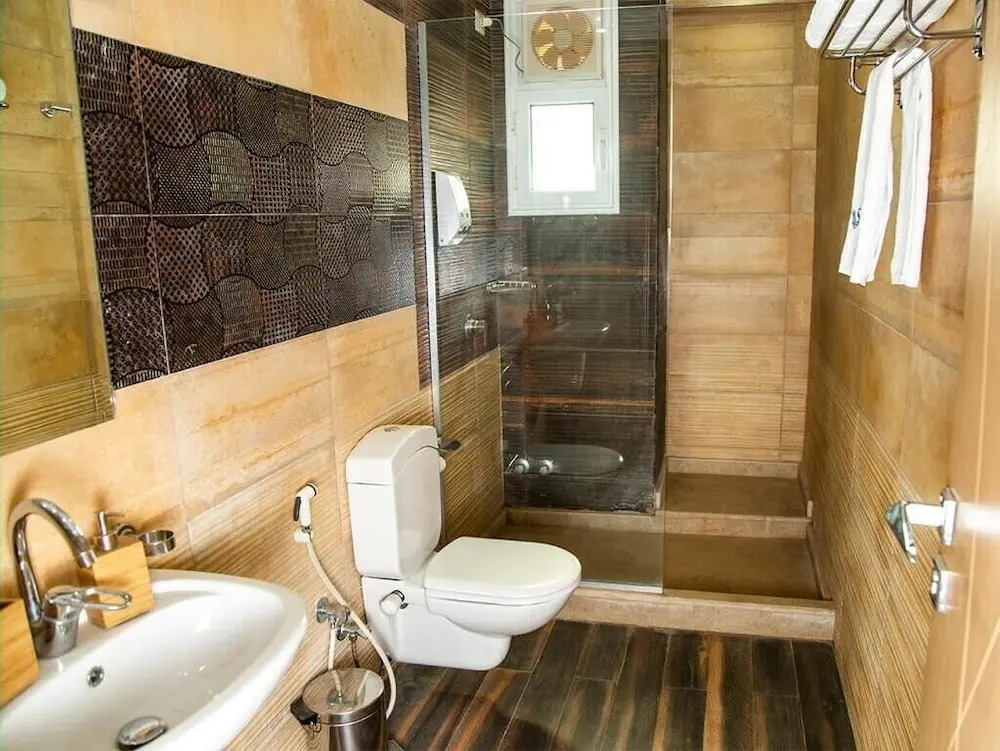Vibes Hostel & SPA