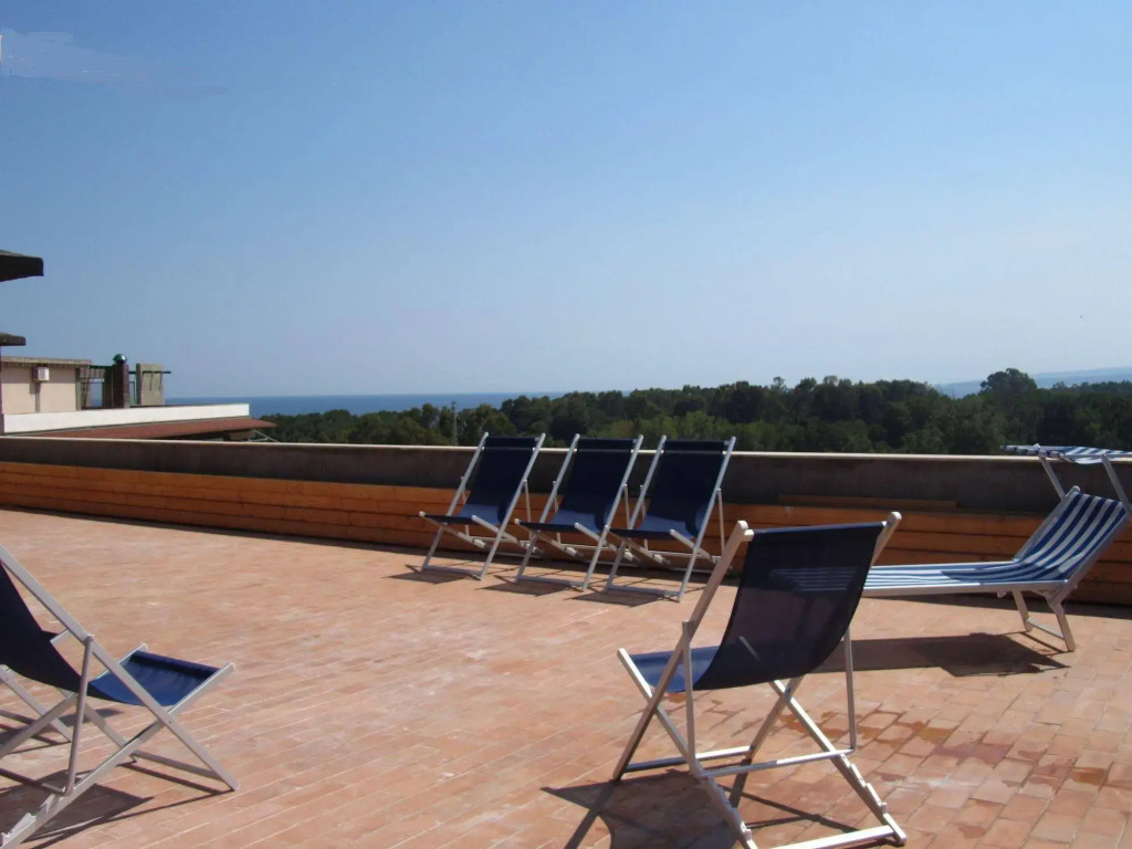 Comeinsicily - Rocce Nere