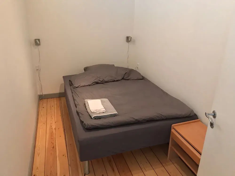 Kongebrogade 77
