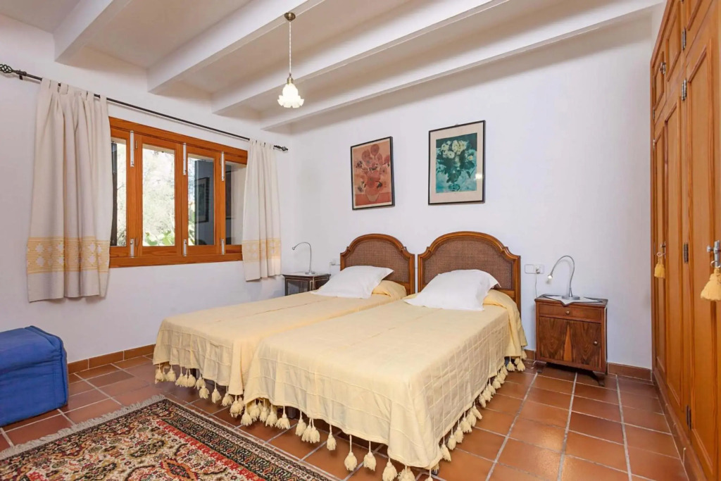 Sa Rota de Can Blan by Sealand Villas