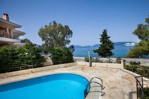 Aparthotel 5 Stars Karavomylos