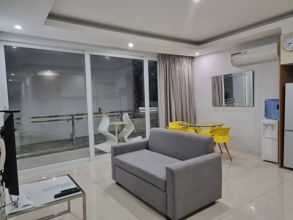 Chequers Suites Subic Bay