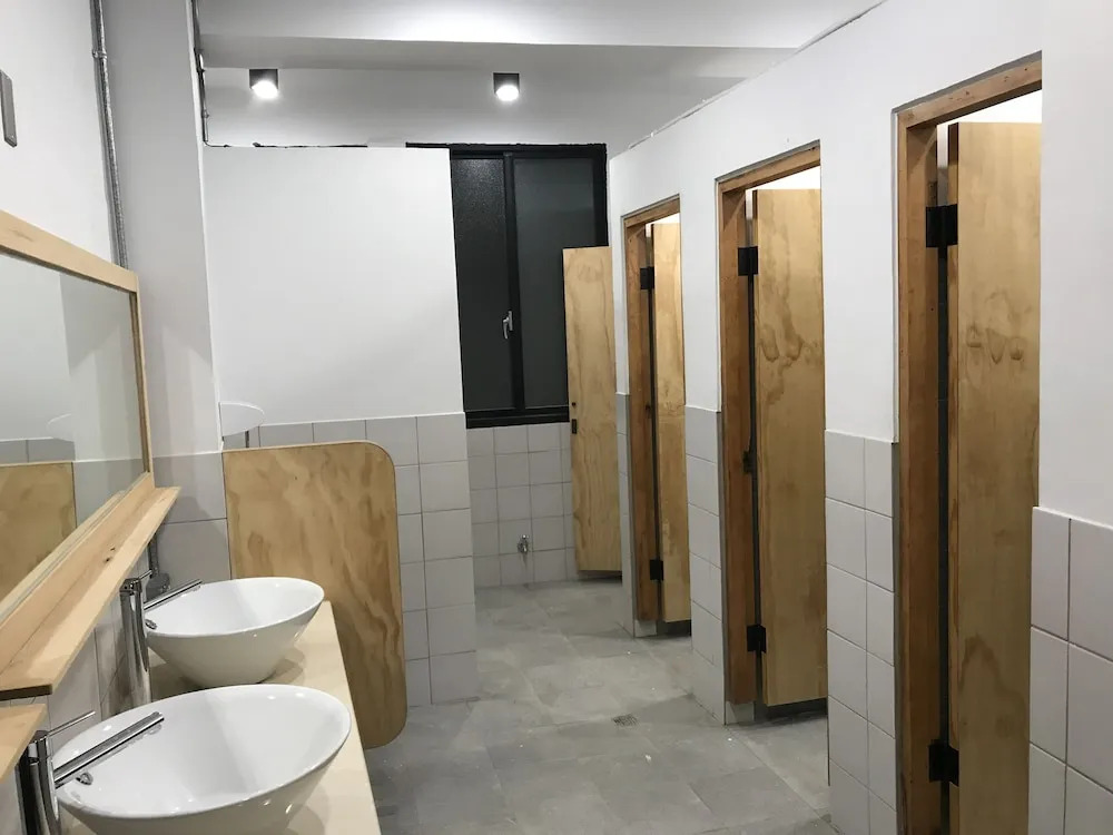 Cao Ji Book Inn Hostel