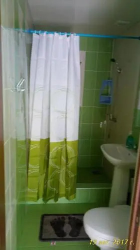 Guest House on Chernomorskaya 149a