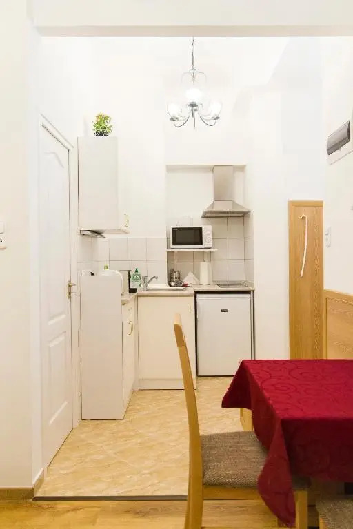 Authentic Akacfa Apartment