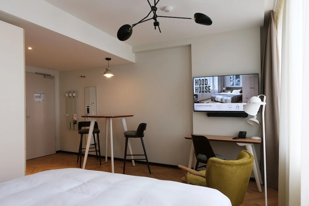 Hood House Kassel - volldigitales Serviced Apartment