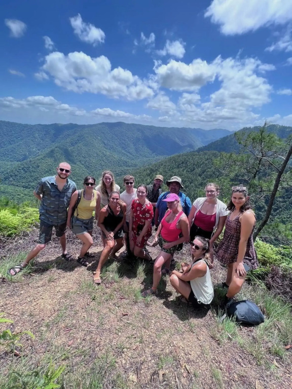 Yellow Belly Backpackers