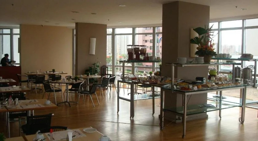 American Flat - Ponta Dareia - Ferreira Hospedagens