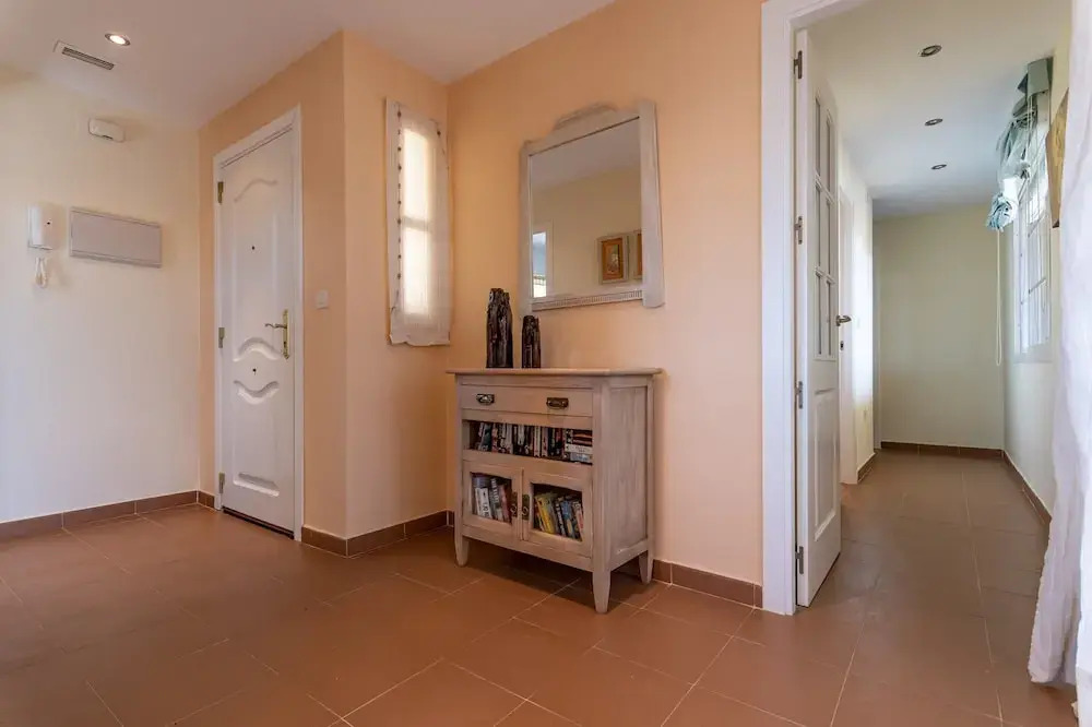 Family Apartment With Amenities