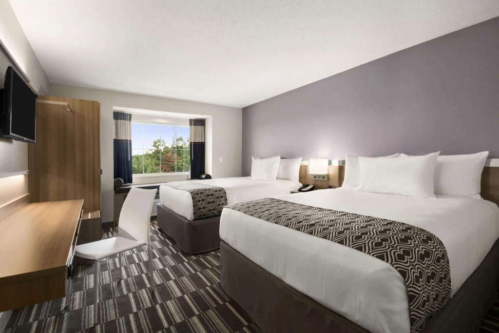 Microtel Inn & Suites by Wyndham
