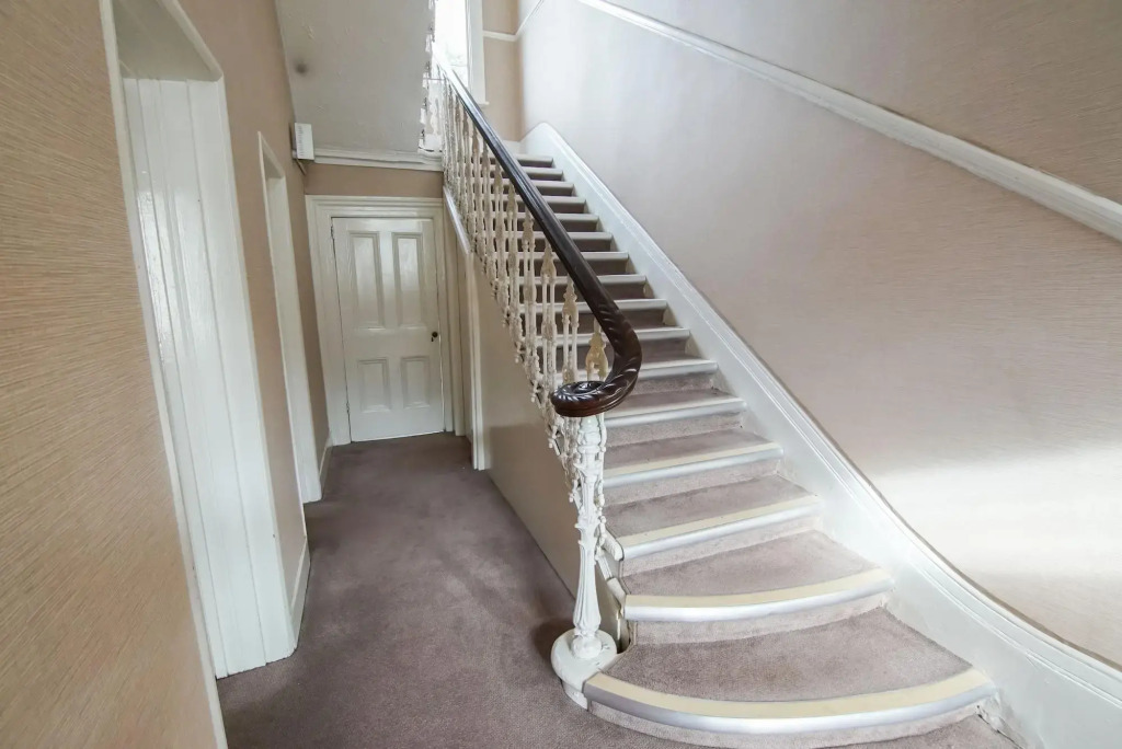 Avoca House Hotel