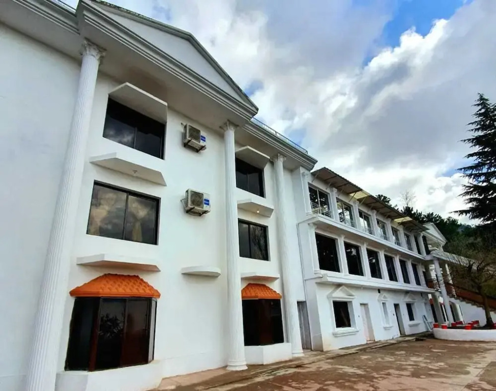 Pasha's Hotel