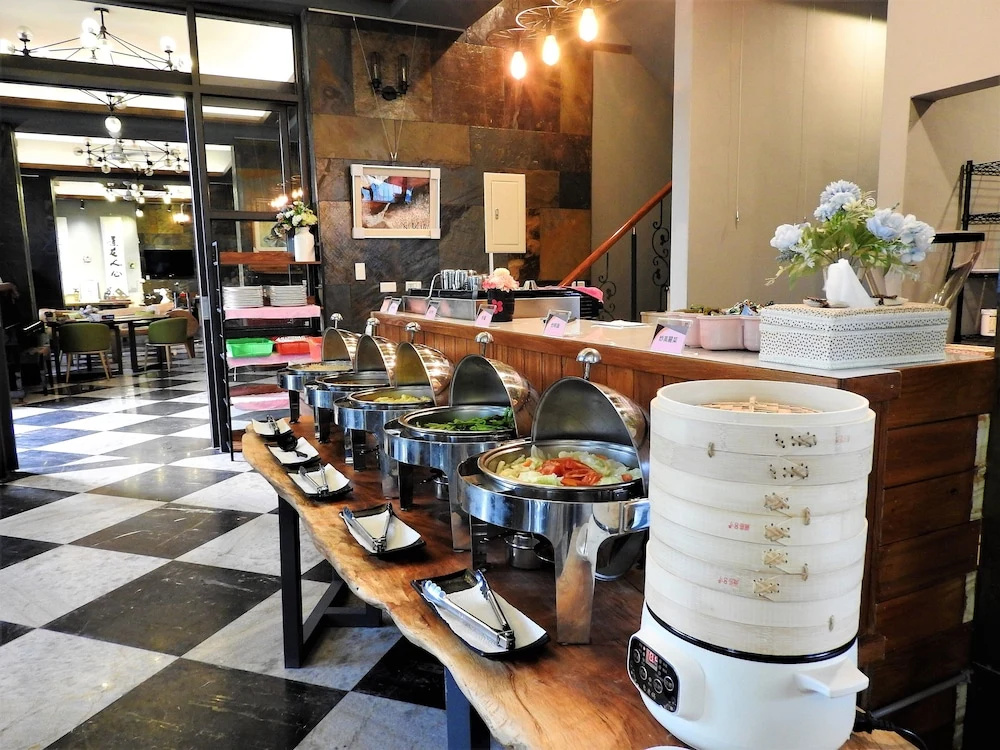 Blue Owl-Hualien No 2396-2397-2398-2399