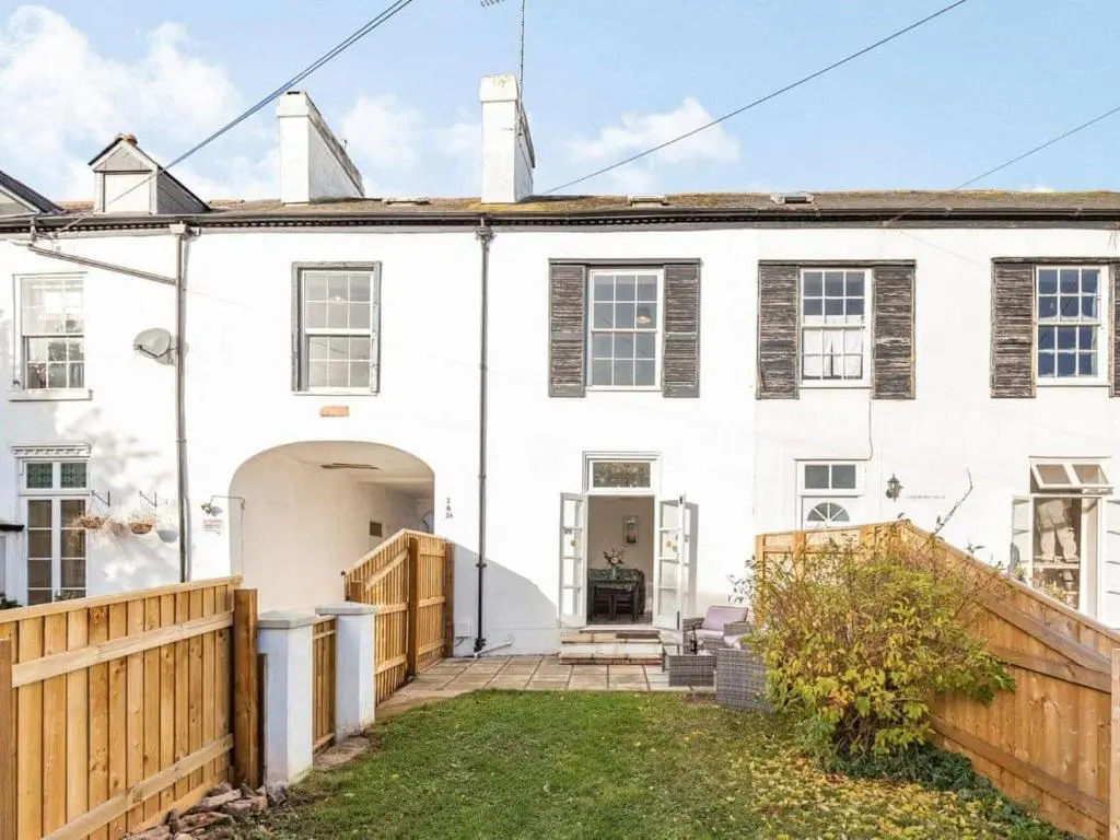 Lovely Villa 2 King 2 Singles 1double Sofa bed
